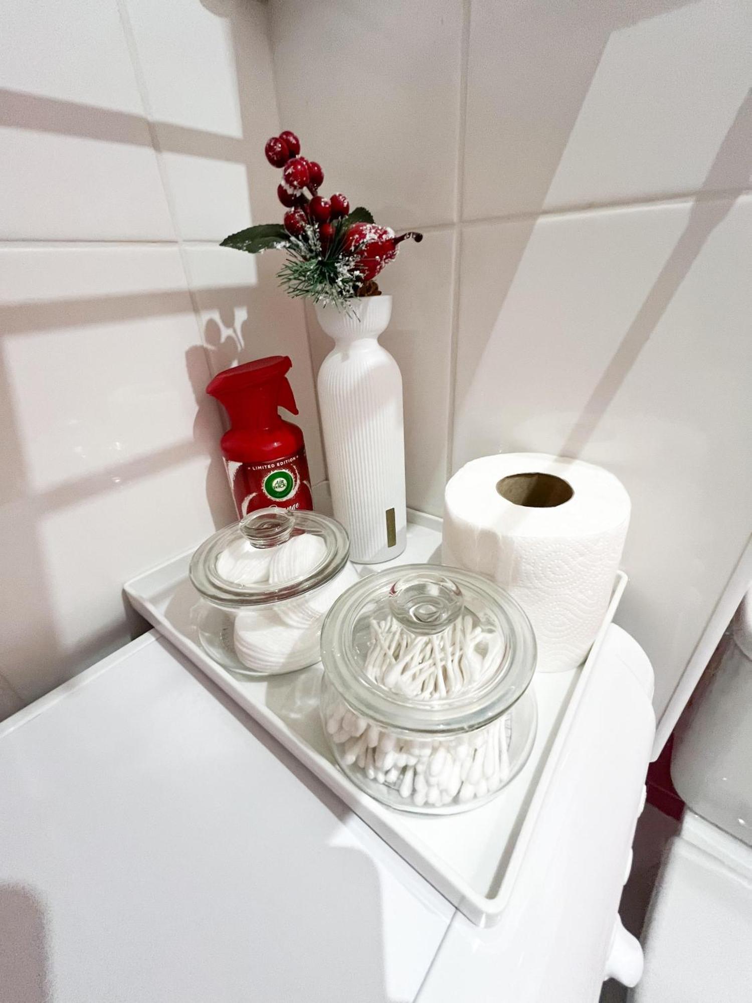 Stylish In Heart Of Zizkov Near Iconic Sites Apartment *